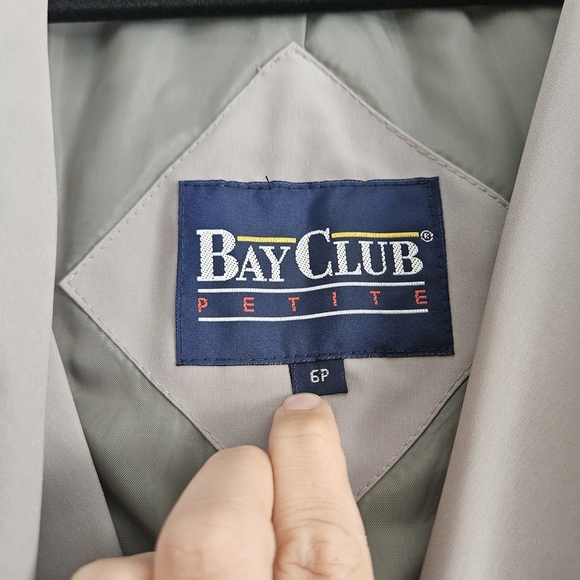Vintage Bay Club Trench Coat 6P - Picture 5 of 9